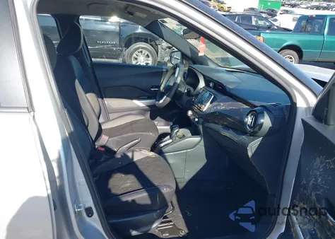 2018 Nissan Kicks Sv из США, поврежденный, VIN 3N1CP5CU1JL525189